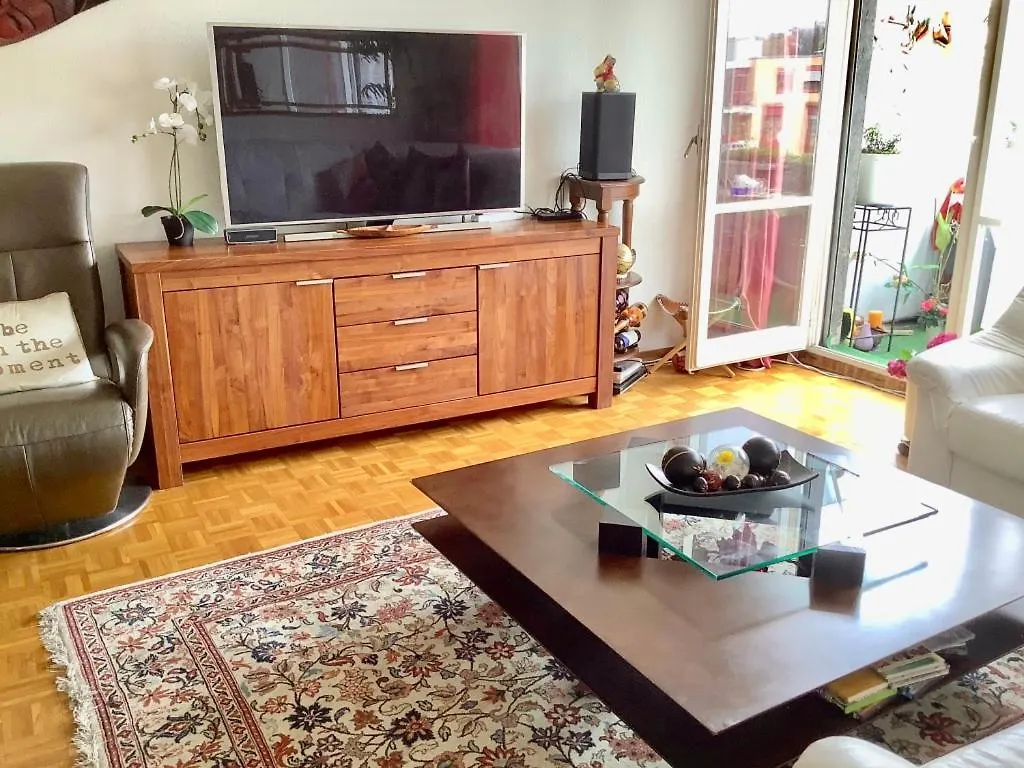Rum i privatbostad Lutyma Lägenhet Basel Schweiz